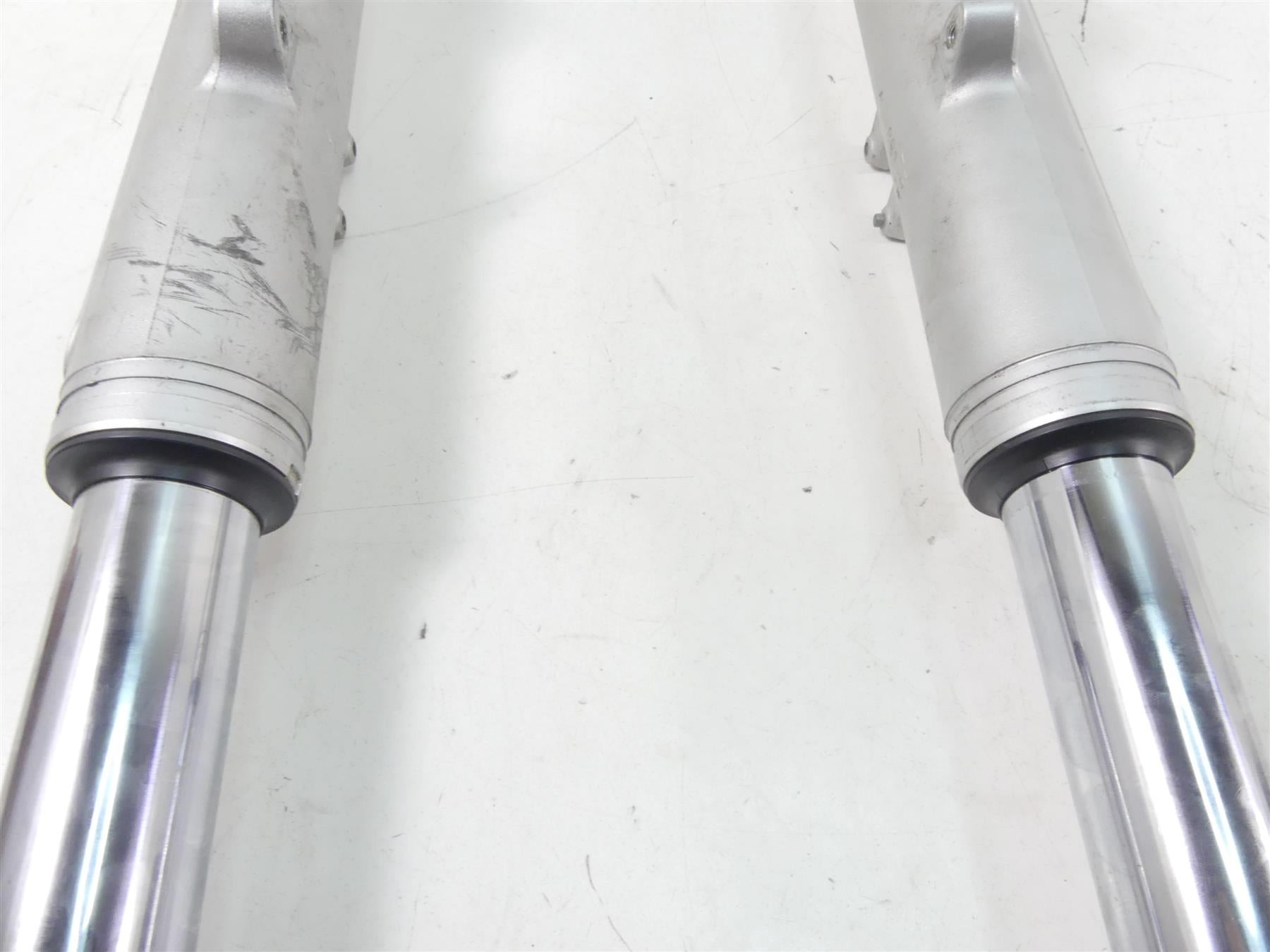 2011 Victory Vision Tour Straight Front Forks + Triple Trees & Axle Set 1823390 {{ shop.shopifyCountryName }} - Mototech271