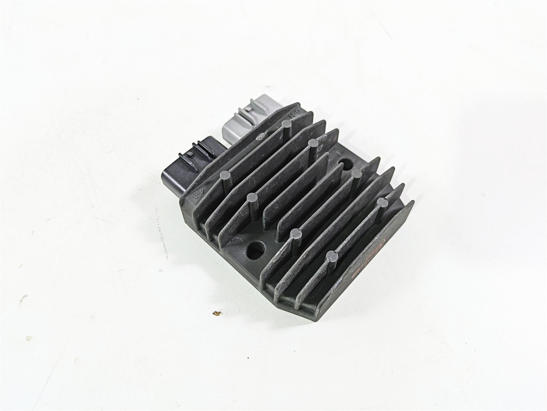 2022 SeaDoo Spark 900 Trixx Rectifier Voltage Regulator SH775AA 710001103 {{ shop.shopifyCountryName }} - Mototech271