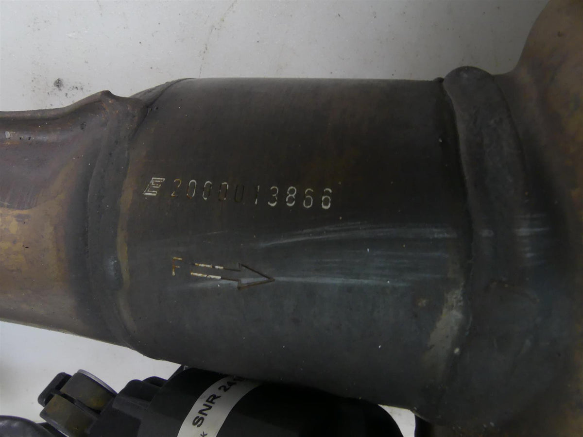 2016 BMW S1000XR K49 Oem Exhaust Header Manifold Chamber & Servo Set 18518553736 {{ shop.shopifyCountryName }} - Mototech271
