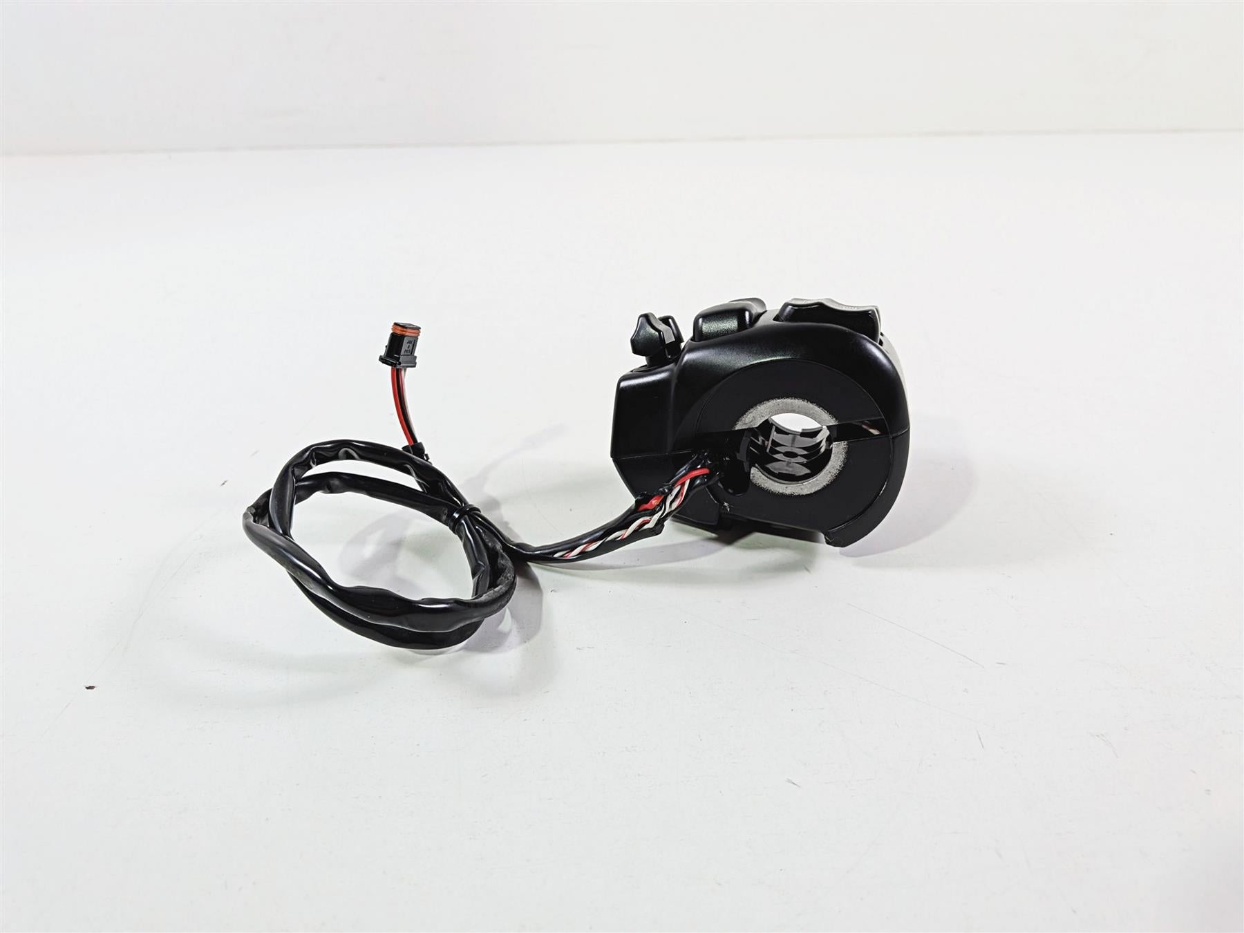 2014 Harley Touring FLHTK Electra Glide Left Hand Cruise Control Switch 71500128-Mototech271
