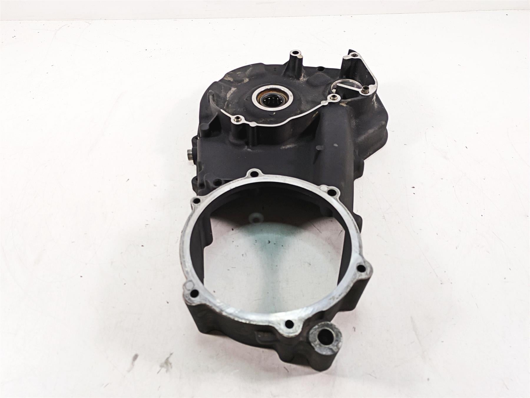 2010 Harley Touring FLHTCU Electra Glide Inner Primary Clutch Cover 60677-07 {{ shop.shopifyCountryName }} - Mototech271