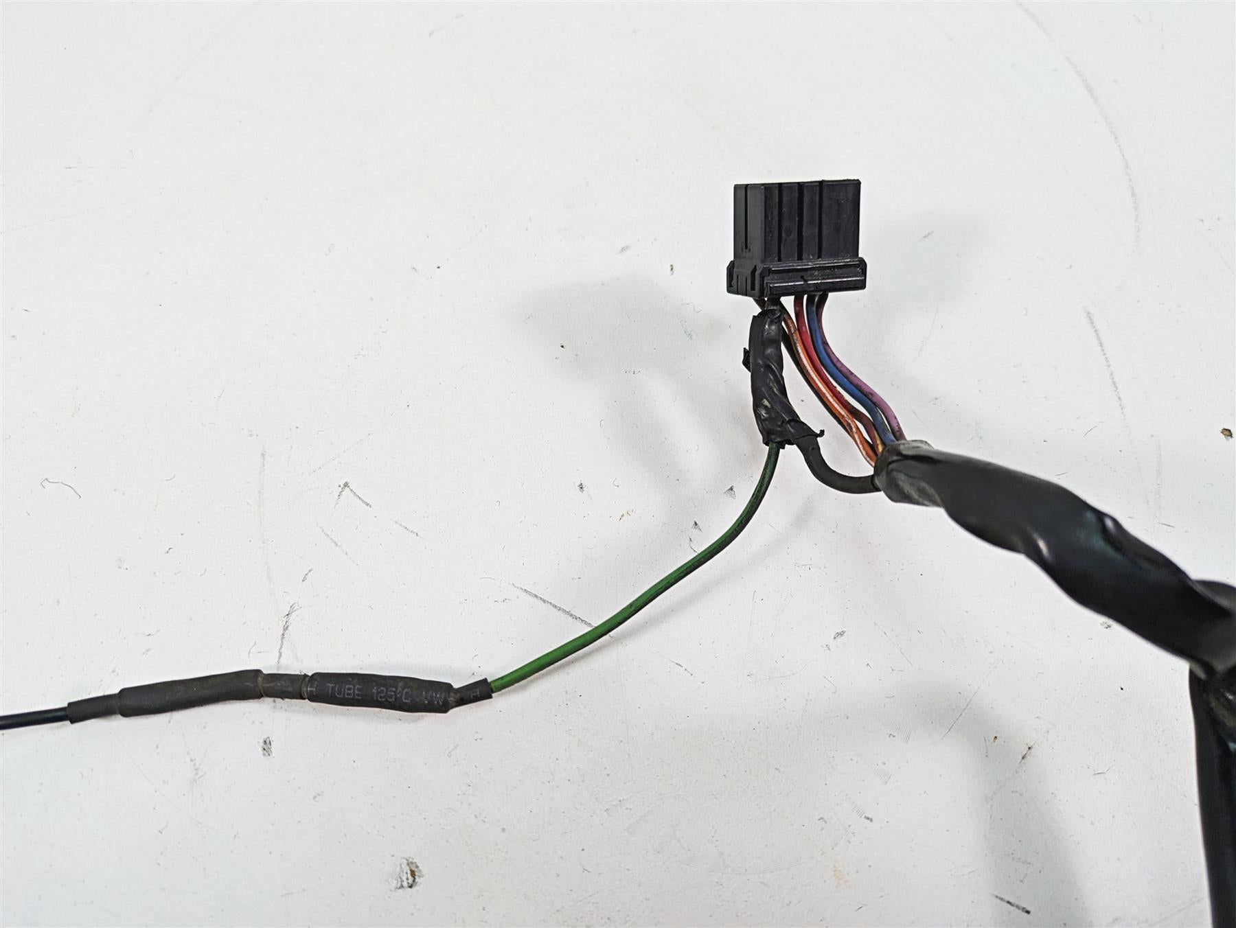 1999 Harley Dyna FXDL Low Rider Taillight Tail Light & Wiring 68066-99 68140-04 {{ shop.shopifyCountryName }} - Mototech271