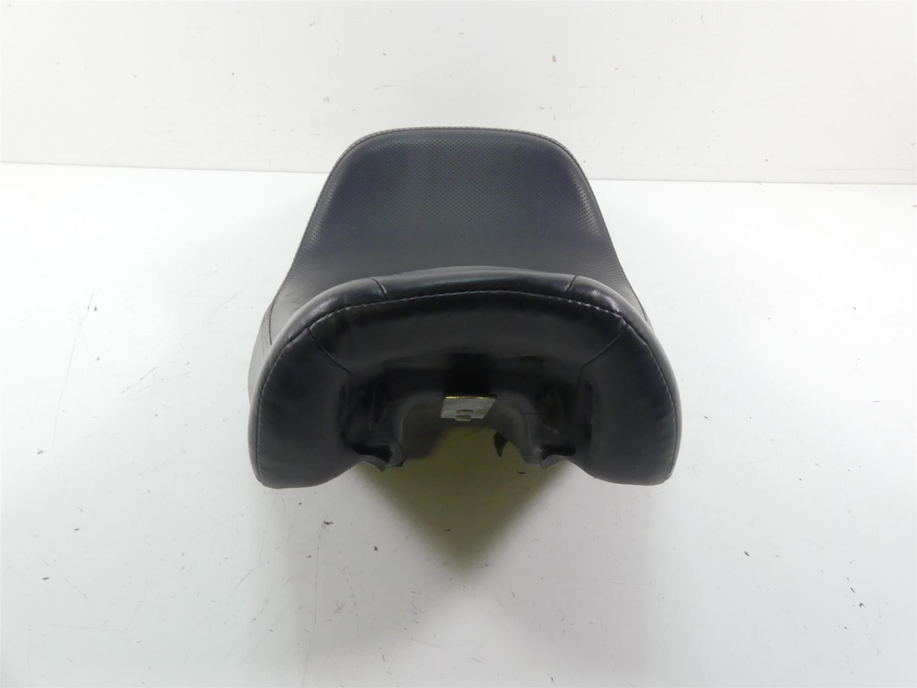 2015 Harley FXDF Dyna Fat Bob Rider Driver Passenger Dual Seat Saddle 52000117 {{ shop.shopifyCountryName }} - Mototech271