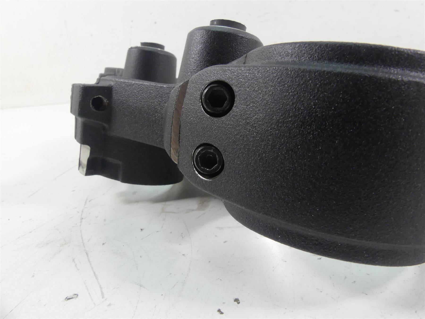 2018 Ducati Hypermotard 939 SP Upper Triple Tree Clamp 57mm -Read 34110972AA {{ shop.shopifyCountryName }} - Mototech271