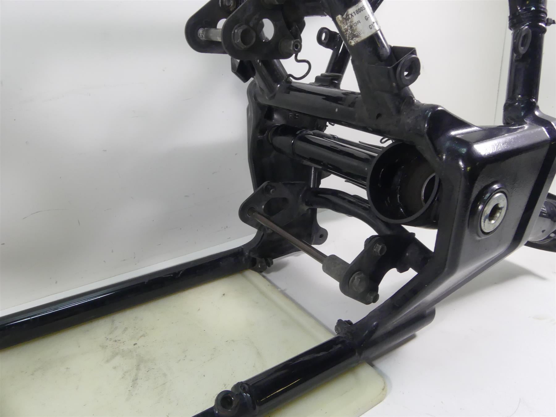 2005 Honda V-Twin VTX1800 S3 Straight Main Frame Chassis Swingarm + Clean Texas Title - 50100-MCV-R10 {{ shop.shopifyCountryName }} - Mototech271