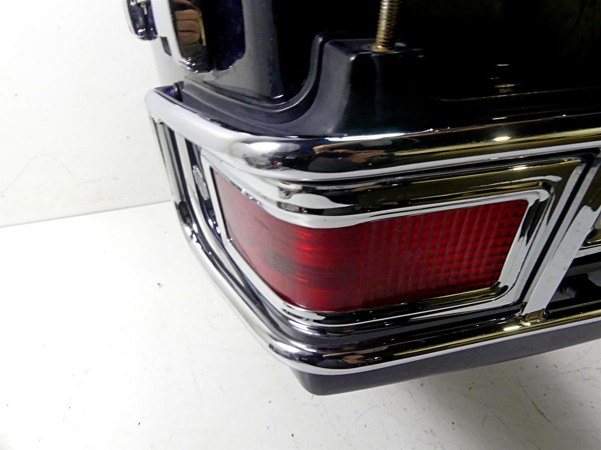 2002 Harley Touring FLHTC Electra Glide Complete Trunk & Mount Bracket 53140-00 {{ shop.shopifyCountryName }} - Mototech271