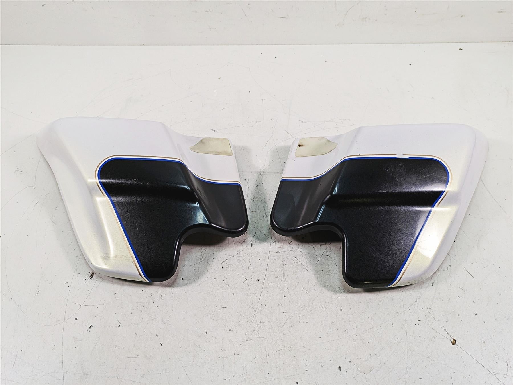 2008 Harley FLHTCU Electra Glide Side Cover Fairing Set 66250-97 66048-97 | Mototech271