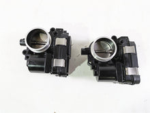 Load image into Gallery viewer, 2016 BMW R1200RS K54 Throttle Bodies Body Fuel Injection 13548564959
