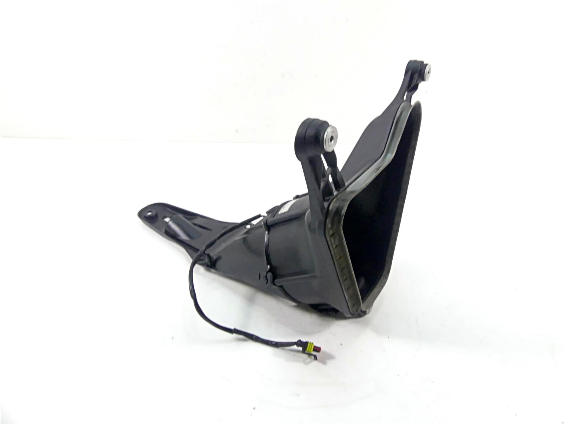 2012 Ducati Panigale 1199S Radiator Fan & Mount - Tested 8291A351B {{ shop.shopifyCountryName }} - Mototech271