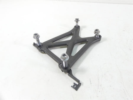 2013 Yamaha VMX17 V-Max 1700 Engine Motor Stay Bracket Mount Set 2S3-21315-00-00 {{ shop.shopifyCountryName }} - Mototech271