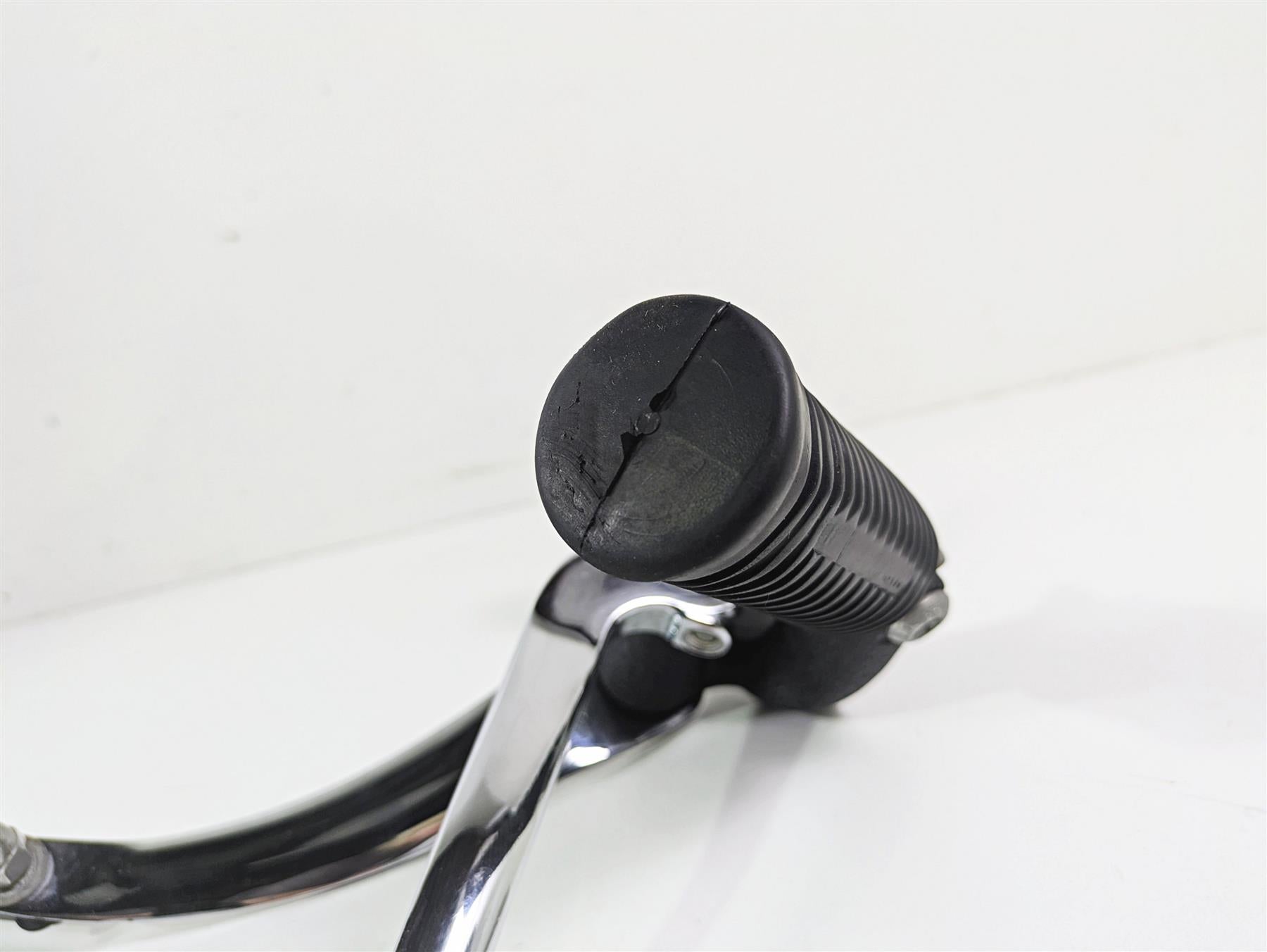 2014 Harley FXDF Dyna Fat Bob Left Front Forward Foot Control Set 33693-03 {{ shop.shopifyCountryName }} - Mototech271