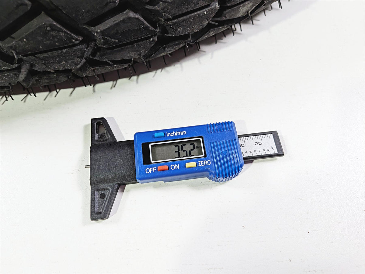 Used Front Motorcycle Tire Pirelli MT90 Scorpio 90/90-21 35560 {{ shop.shopifyCountryName }} - Mototech271