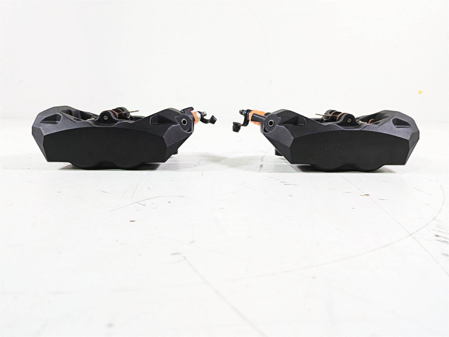 2021 Aprilia RS660 Brembo Monoblock Front Brake Caliper 100mm 2B006451 2B006452 {{ shop.shopifyCountryName }} - Mototech271