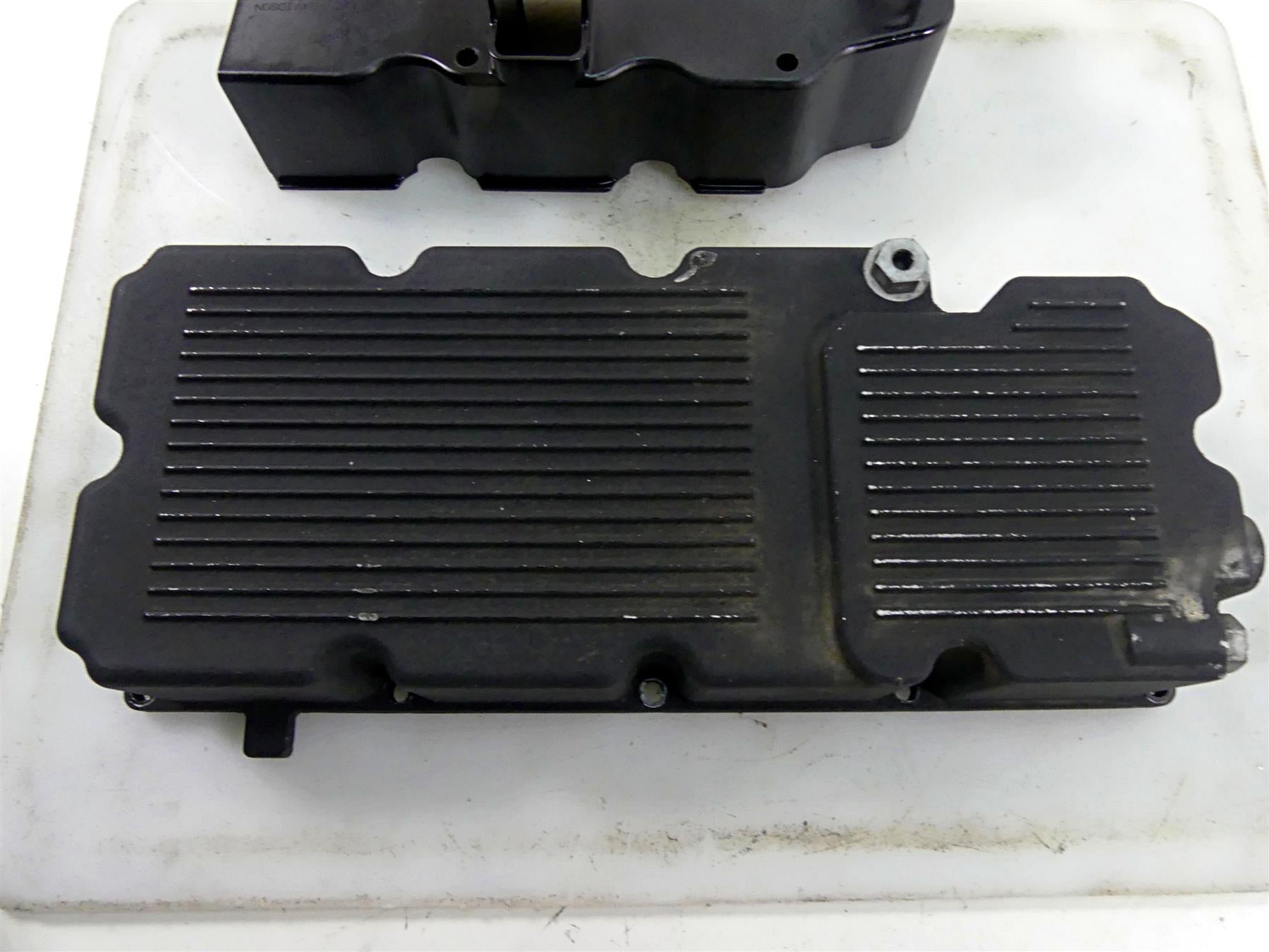 2008 Harley Touring FLHX Street Glide Transmission Lower Oil Pan 62489-99A {{ shop.shopifyCountryName }} - Mototech271