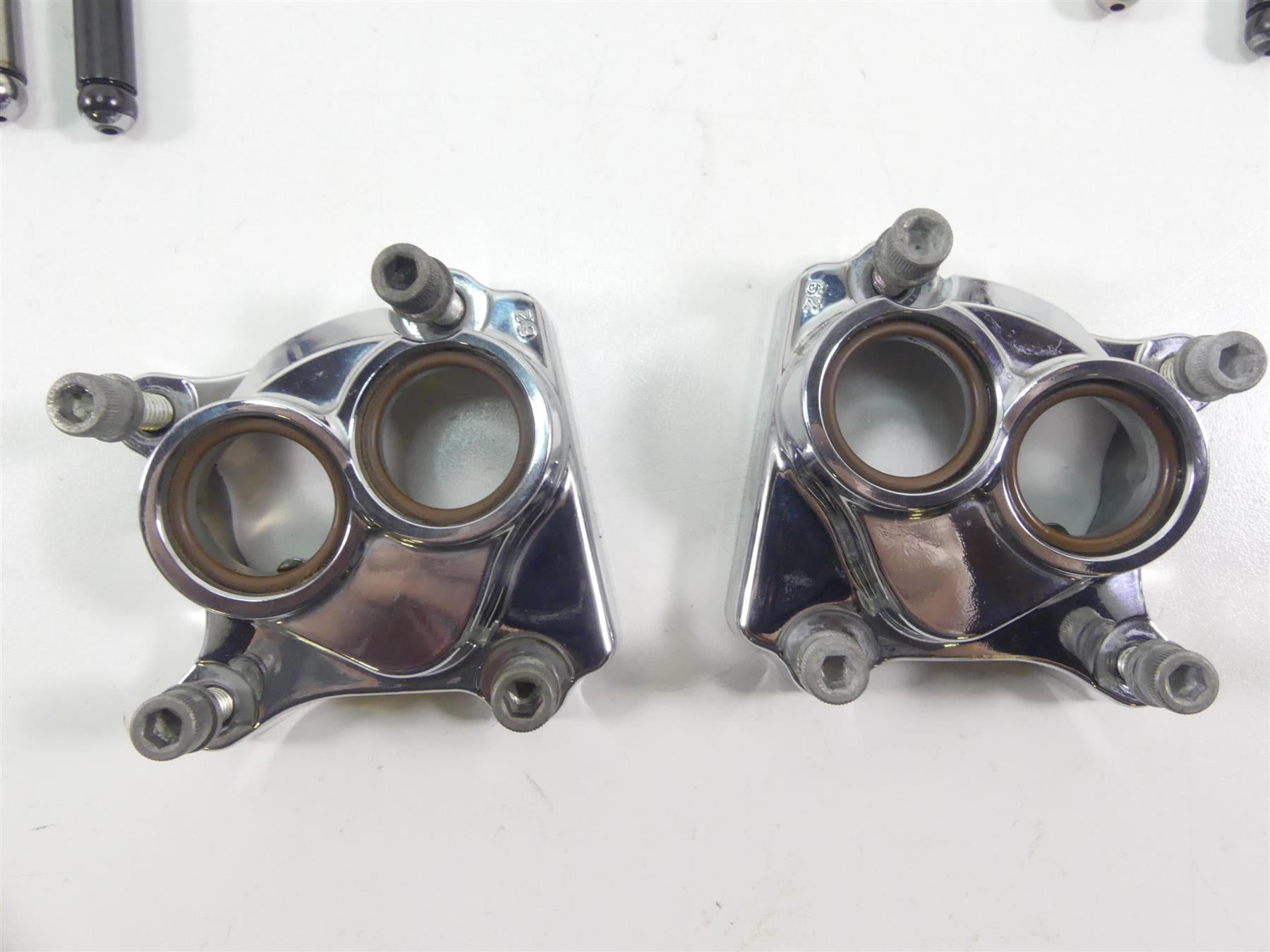 2013 Harley Touring FLHX Street Glide Push Rod Lifter Cover Tappet Set 17965-99 {{ shop.shopifyCountryName }} - Mototech271