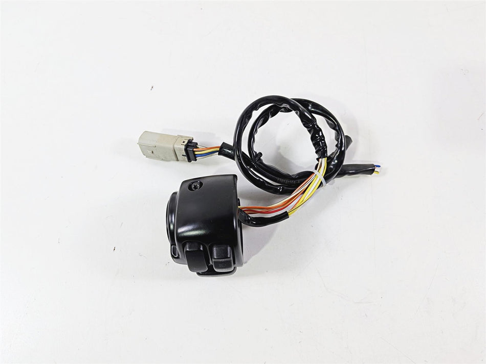 2012 Harley VRSCF Muscle V-Rod Left Hand Control Switch Light Horn 71682-06A-Mototech271