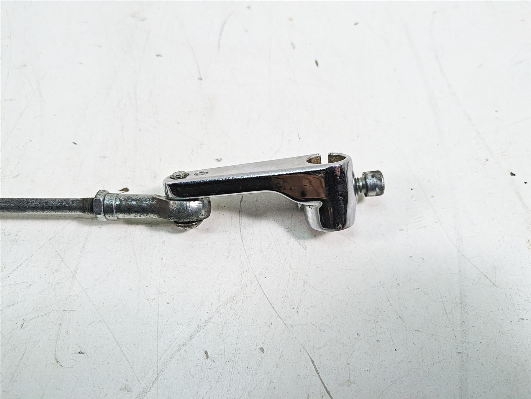2007 Harley Sportster XL1200 C Front Left Floorboard & Shift Lever Set 42651-04 {{ shop.shopifyCountryName }} - Mototech271