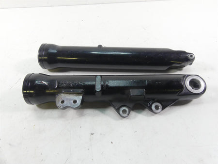 2019 Harley Softail FXBB Street Bob Showa Front Fork Lower Tubes Slider 45500488 {{ shop.shopifyCountryName }} - Mototech271