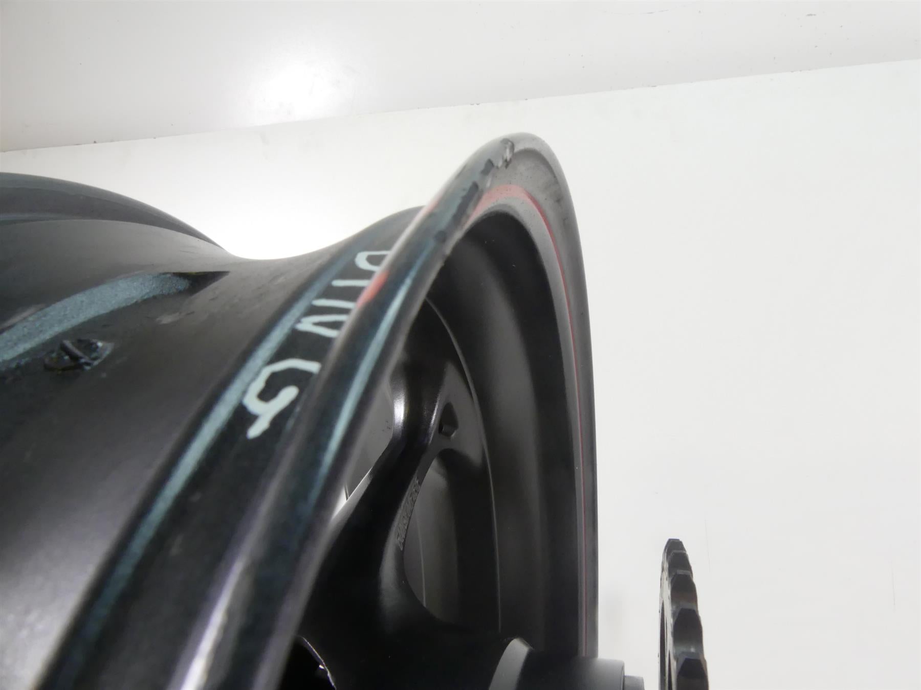 2019 Triumph Street Triple 765R Rear Wheel Rim 17x5.5 - Read T2010928 {{ shop.shopifyCountryName }} - Mototech271