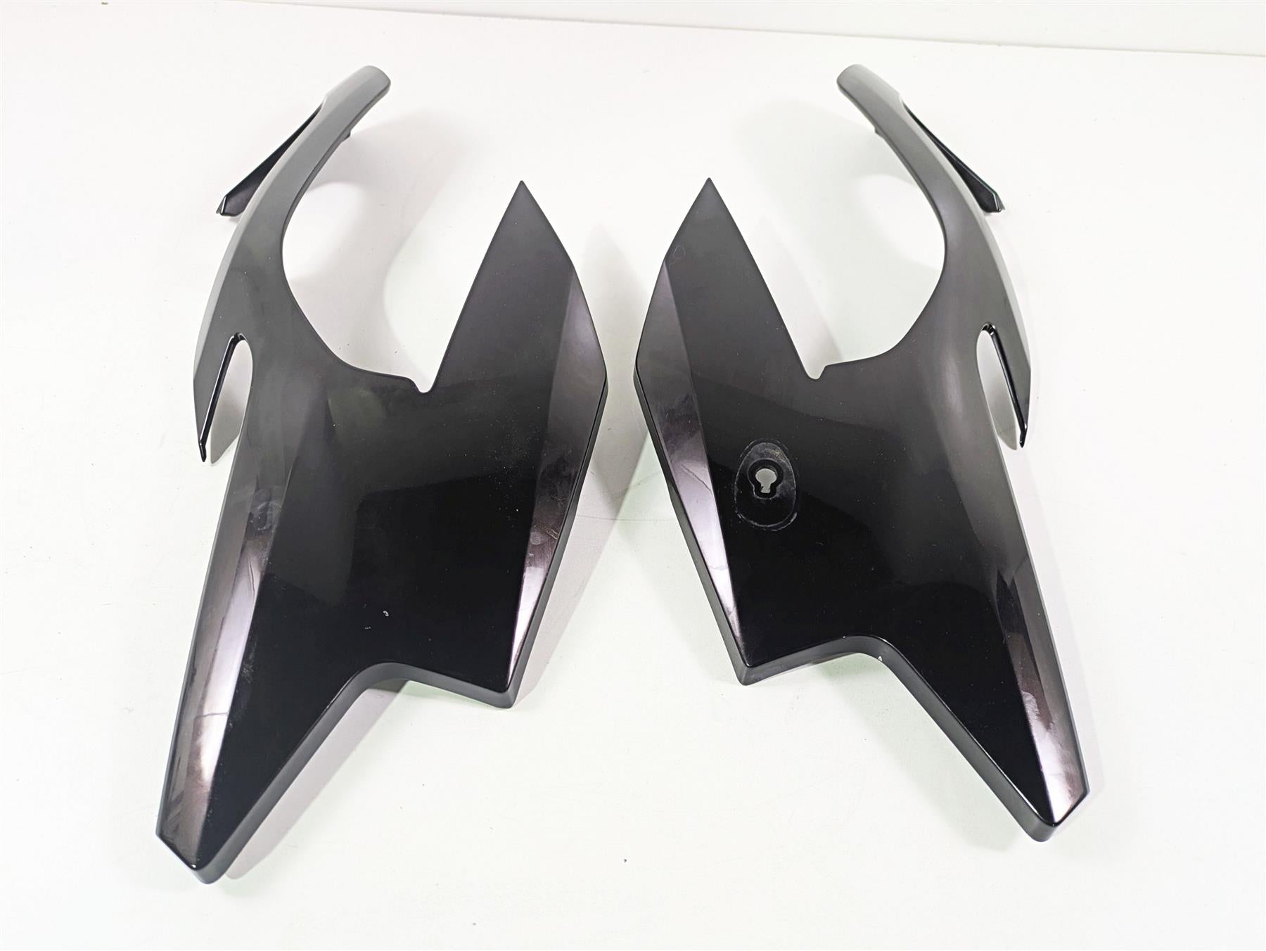 2016 BMW R1200RT K52 Headlight Fairing Cover Set - Read 46638533559 46638533560 {{ shop.shopifyCountryName }} - Mototech271
