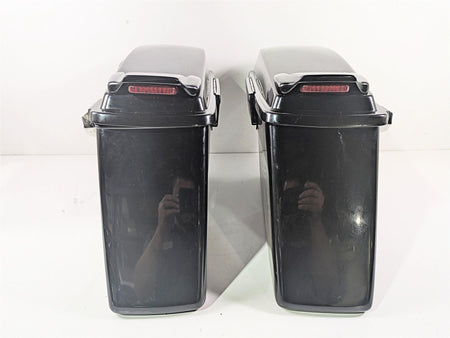 2001 Harley Touring FLHX Street Glide Left Right Saddlebag Set 90752-93 90753-93 {{ shop.shopifyCountryName }} - Mototech271