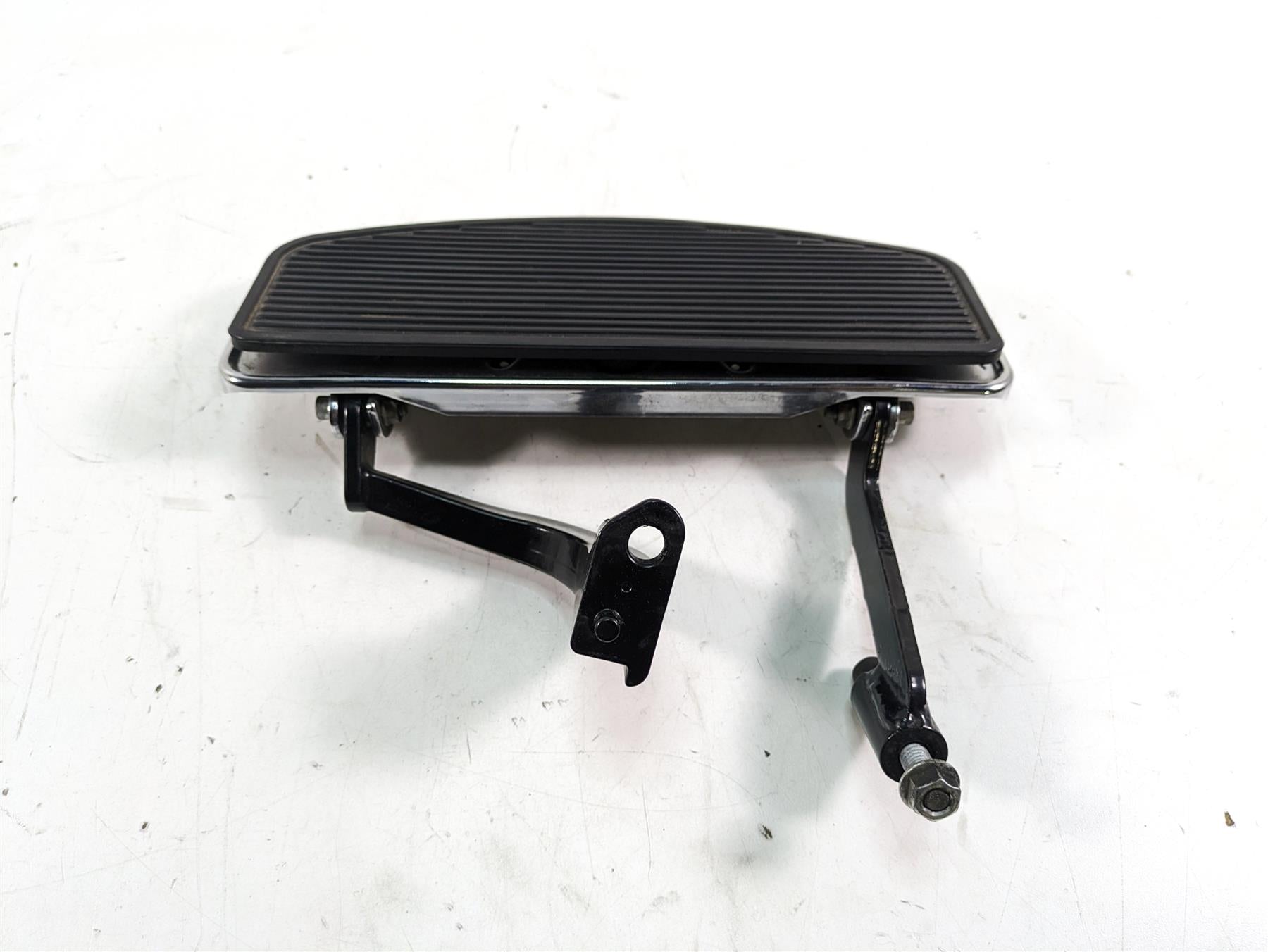 2014 Harley Touring FLHTK Electra Glide Left Rider Foot Floor Board 50621-06 {{ shop.shopifyCountryName }} - Mototech271