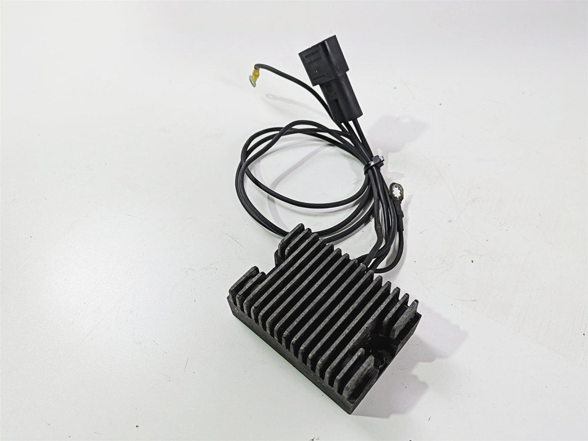 1999 Harley Dyna FXDL Low Rider Rectifier Voltage Regulator 74518-99A {{ shop.shopifyCountryName }} - Mototech271