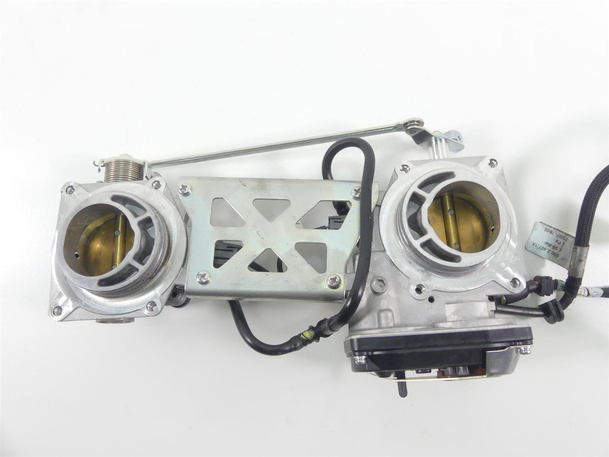 2017 Ducati 939 S Supersport Mikuni Throttle Bodies Fuel Injection Set 28240932A {{ shop.shopifyCountryName }} - Mototech271