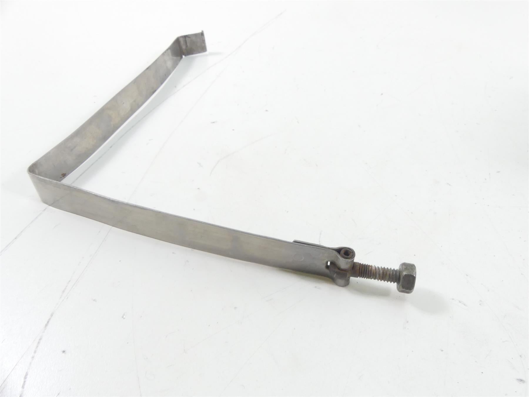 1978 Harley XLH1000 Sportster Ironhead Battery Holder Bracket Cover 66379-67 {{ shop.shopifyCountryName }} - Mototech271