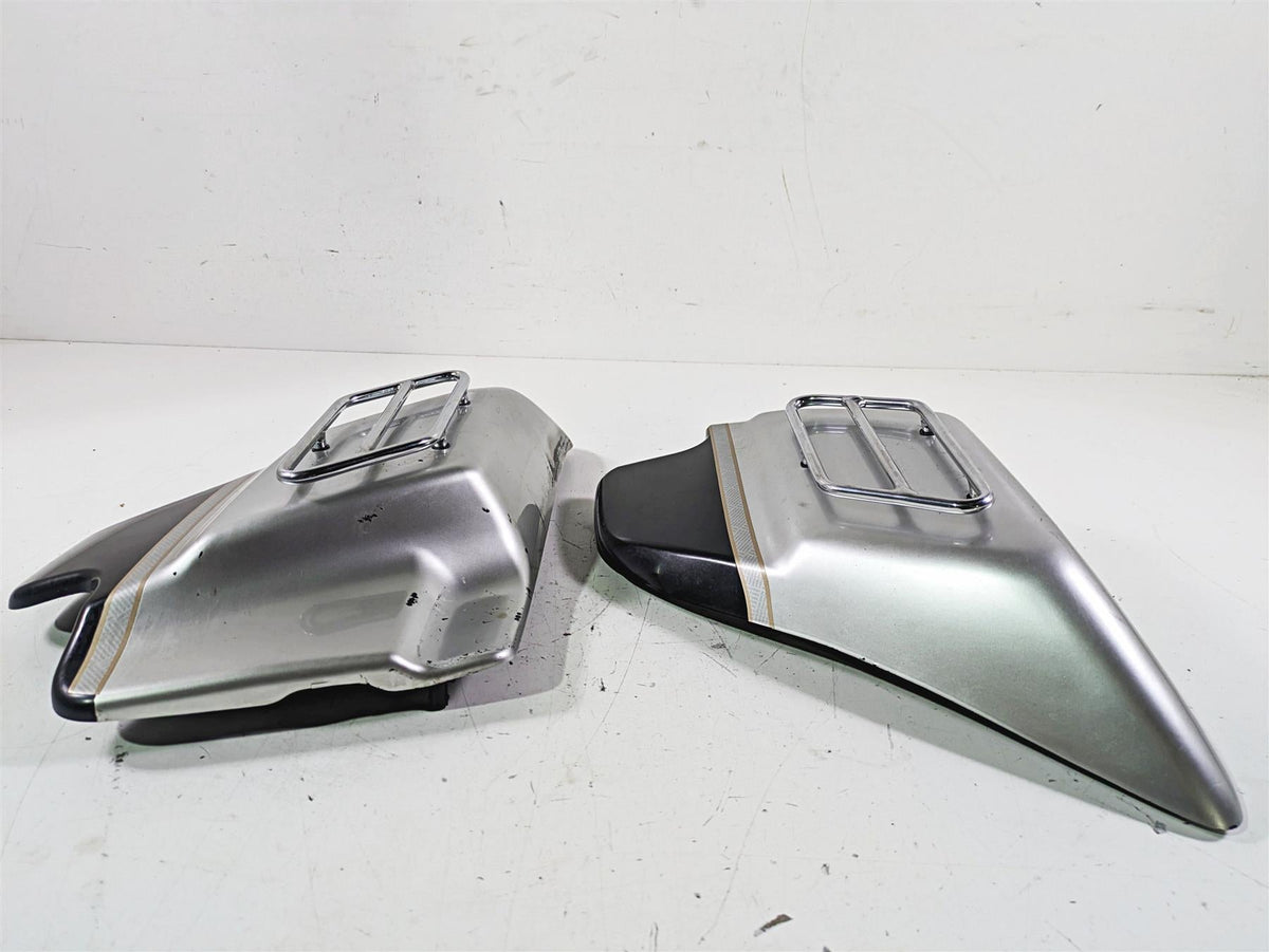 2003 Harley Touring FLHTCUI 100TH E-Glide Side Cover Fairing Set 66670-97A {{ shop.shopifyCountryName }} - Mototech271