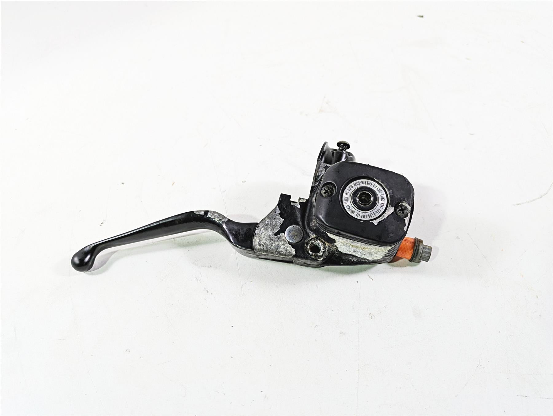 2008 Harley FLSTSB Cross Bones Front Master Cylinder 9/16" Bore 45019-08C {{ shop.shopifyCountryName }} - Mototech271