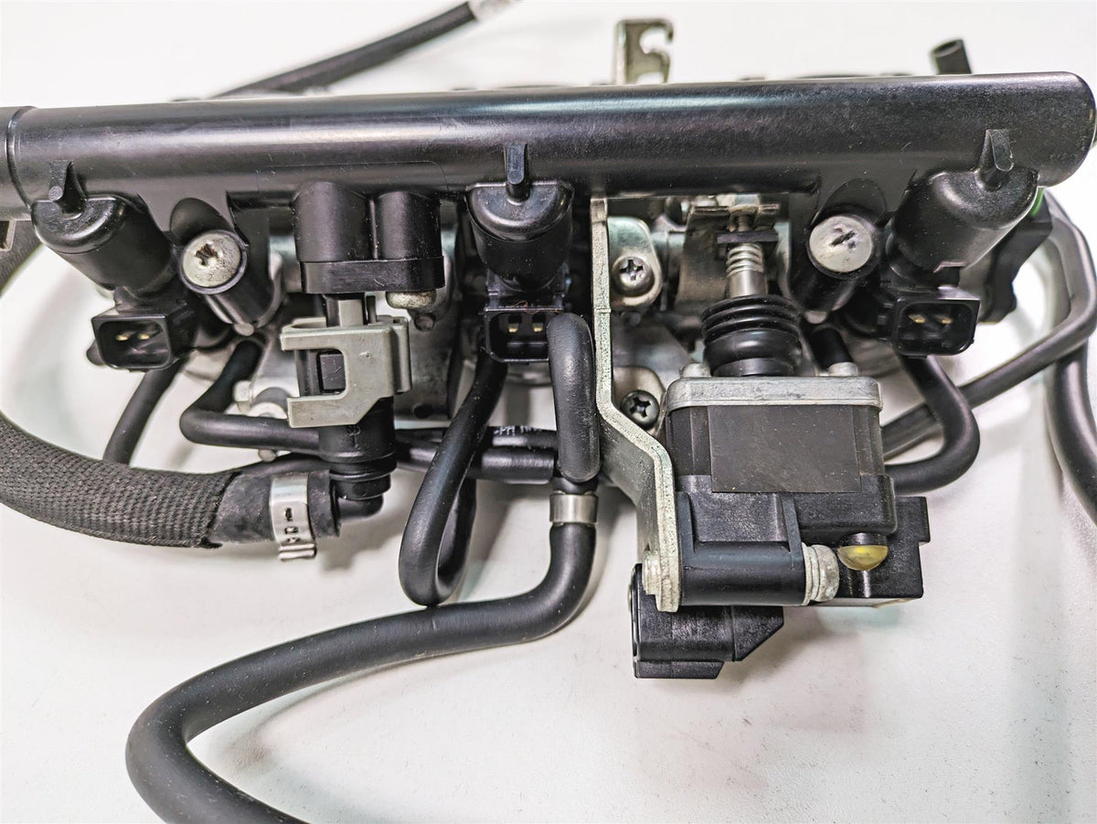 2012 Triumph Tiger 800XC ABS Keihin Throttle Body Fuel Injection Set T1243800 {{ shop.shopifyCountryName }} - Mototech271