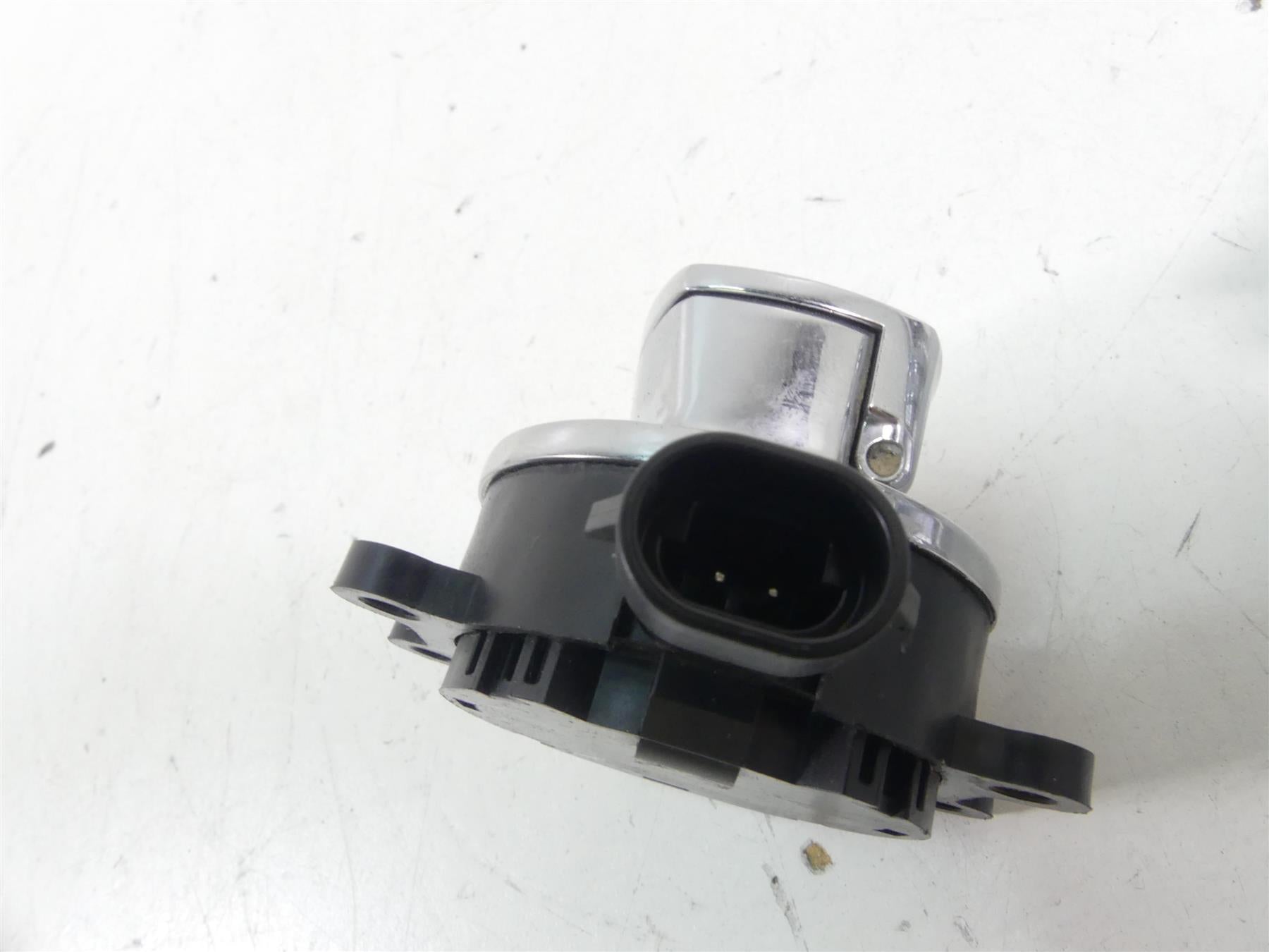2015 Harley FXDF Dyna Fat Bob Ignition Switch Steering Lock Key Set 71430-12 {{ shop.shopifyCountryName }} - Mototech271