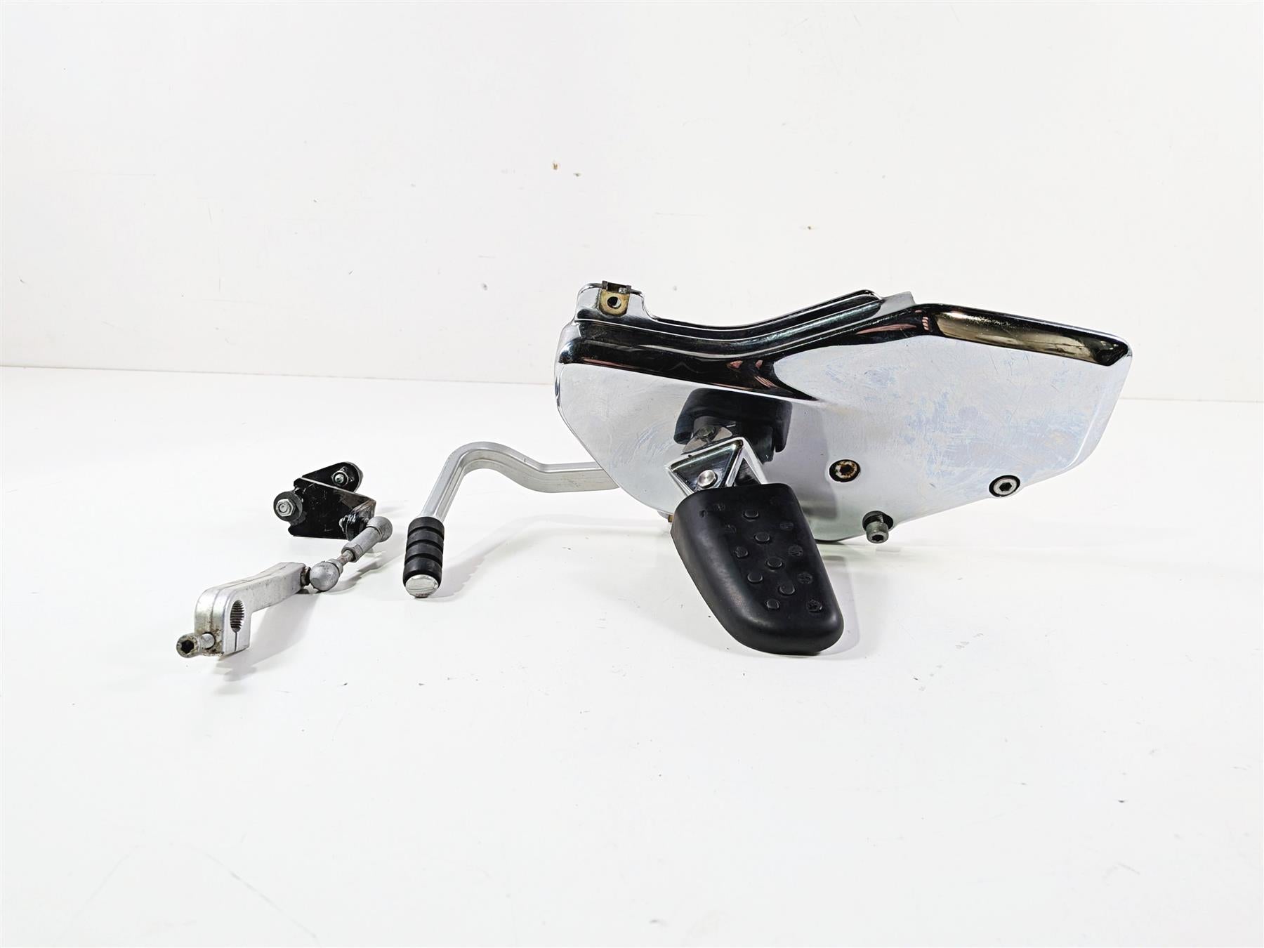 2002 BMW K1200LT 89V3 Left Chrome Footpeg Set & Shifter 46717682133 {{ shop.shopifyCountryName }} - Mototech271