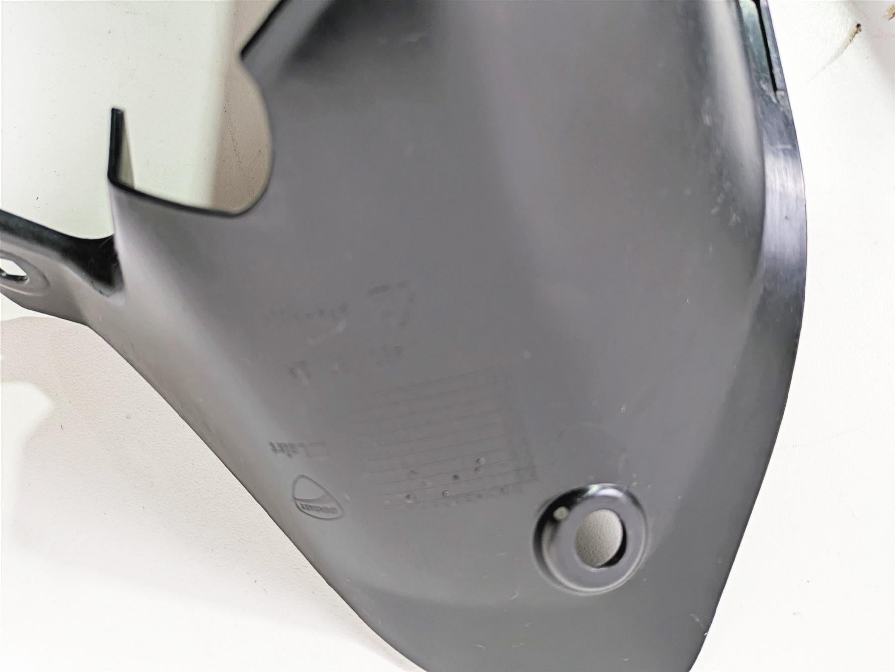 2019 Ducati Supersport 939 S Front Infill Cover Fairing Trim Set 48018752A {{ shop.shopifyCountryName }} - Mototech271