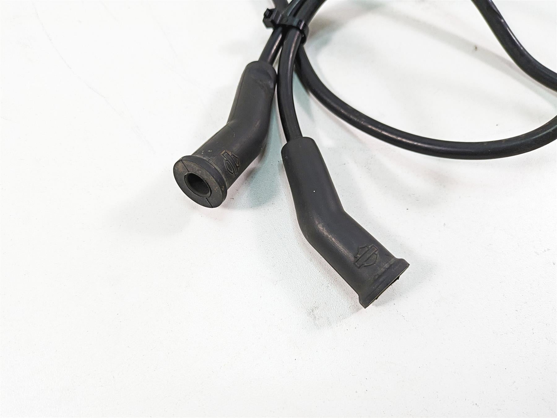 2006 Harley Touring FLHXI Street Glide Delphi Ignition Coil Wires Plugs 31743-01 {{ shop.shopifyCountryName }} - Mototech271