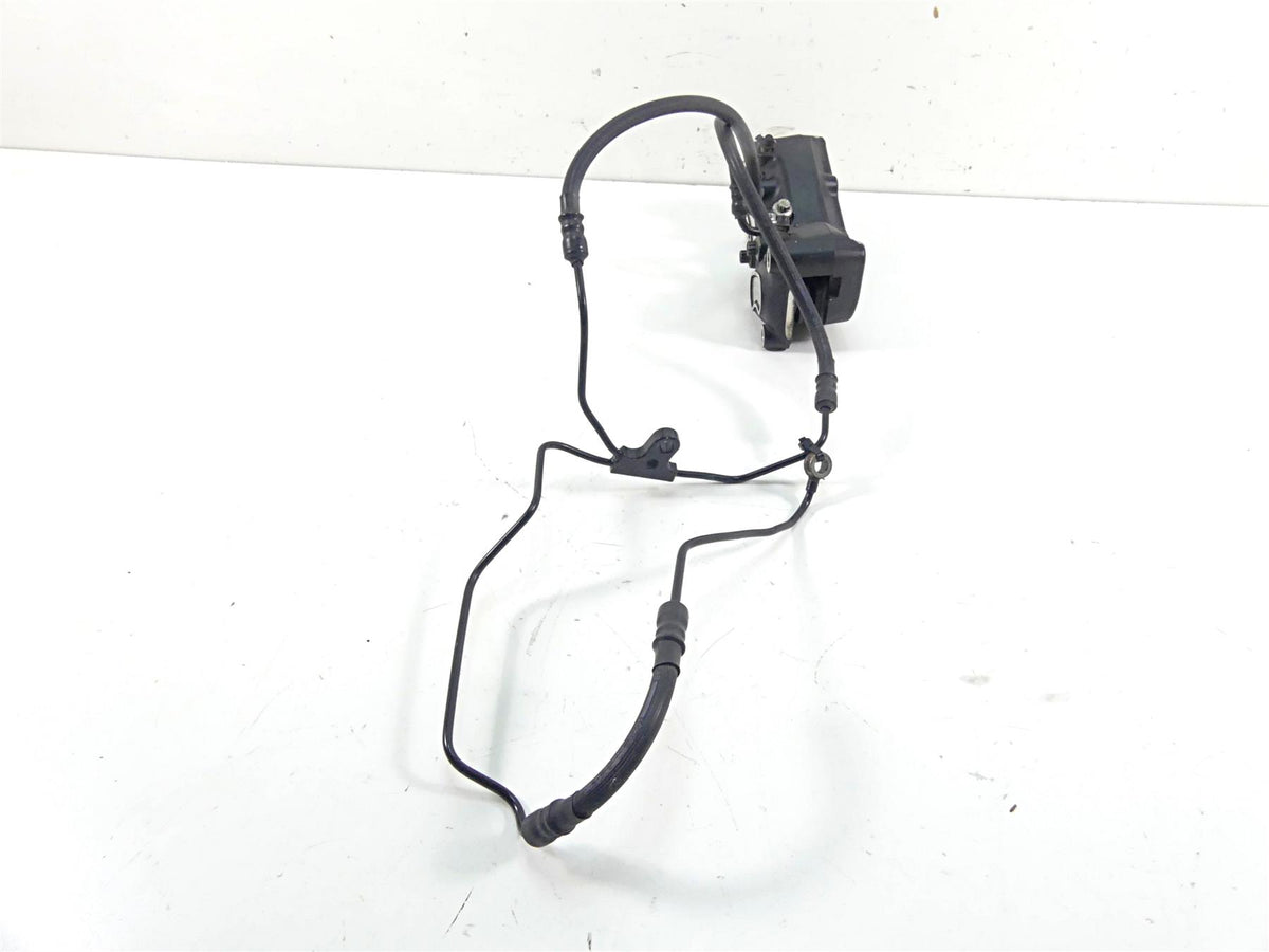 2007 Harley Touring FLHRC Road King Front Brake Caliper Set 44023-00C 44046-00D {{ shop.shopifyCountryName }} - Mototech271