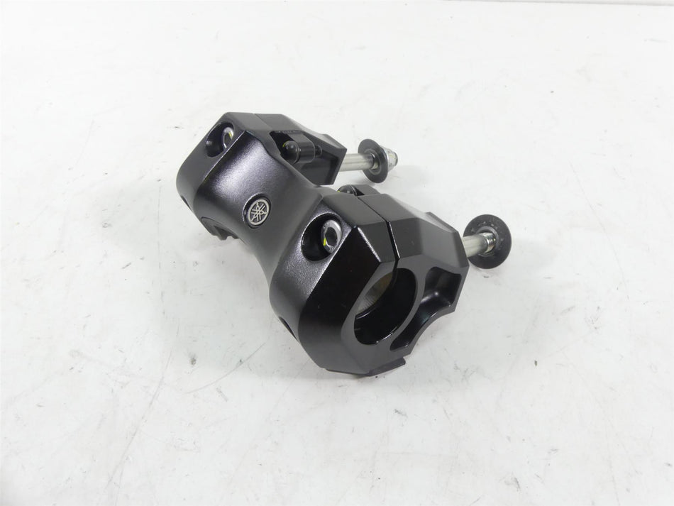 2013 Yamaha VMX17 V-Max 1700 Handlebar Handel Bar Riser Set 2S3-23441-00-00 {{ shop.shopifyCountryName }} - Mototech271