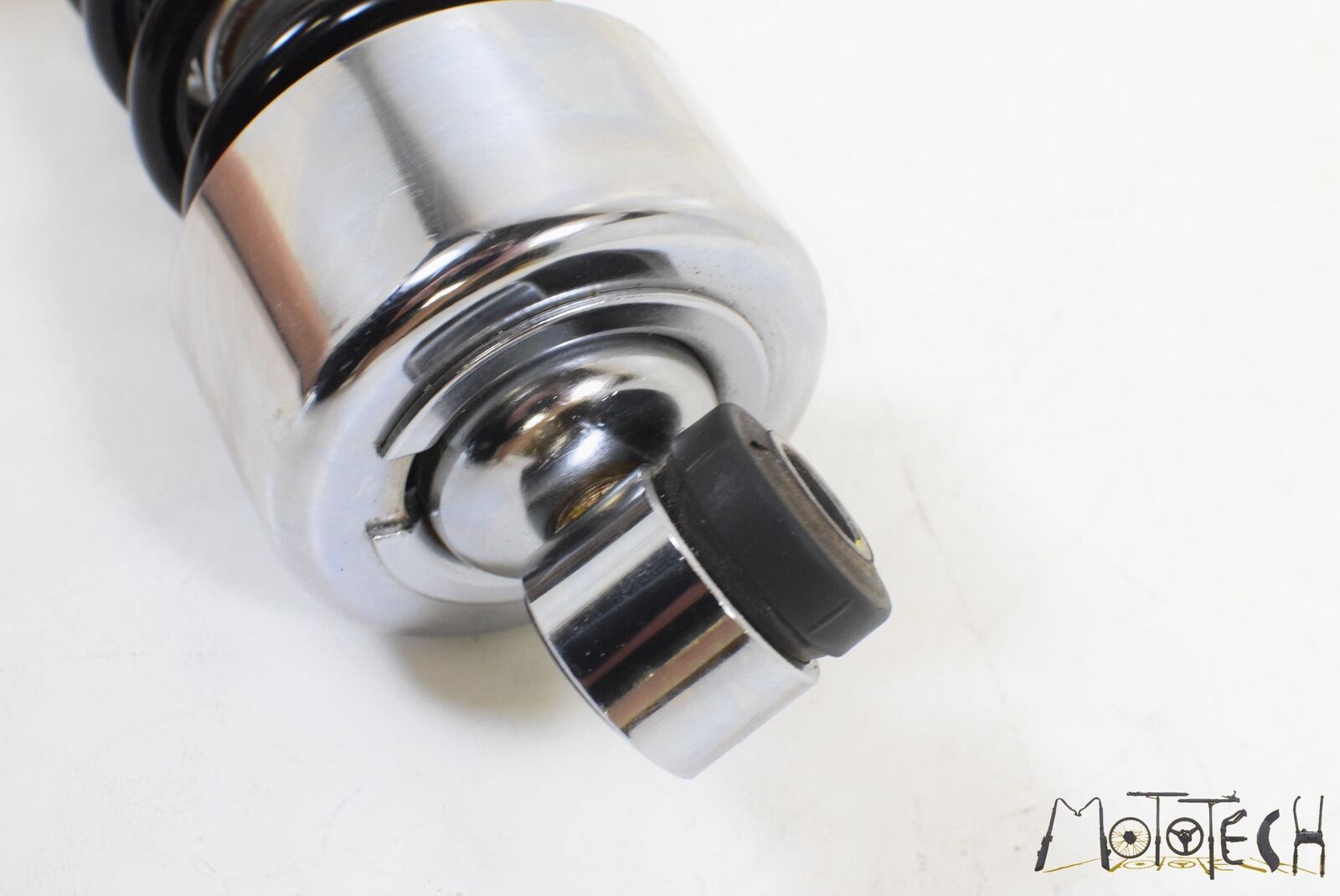2004 Harley VRSCB V-Rod Rear Shock Damper 13" 54583-04 {{ shop.shopifyCountryName }} - Mototech271