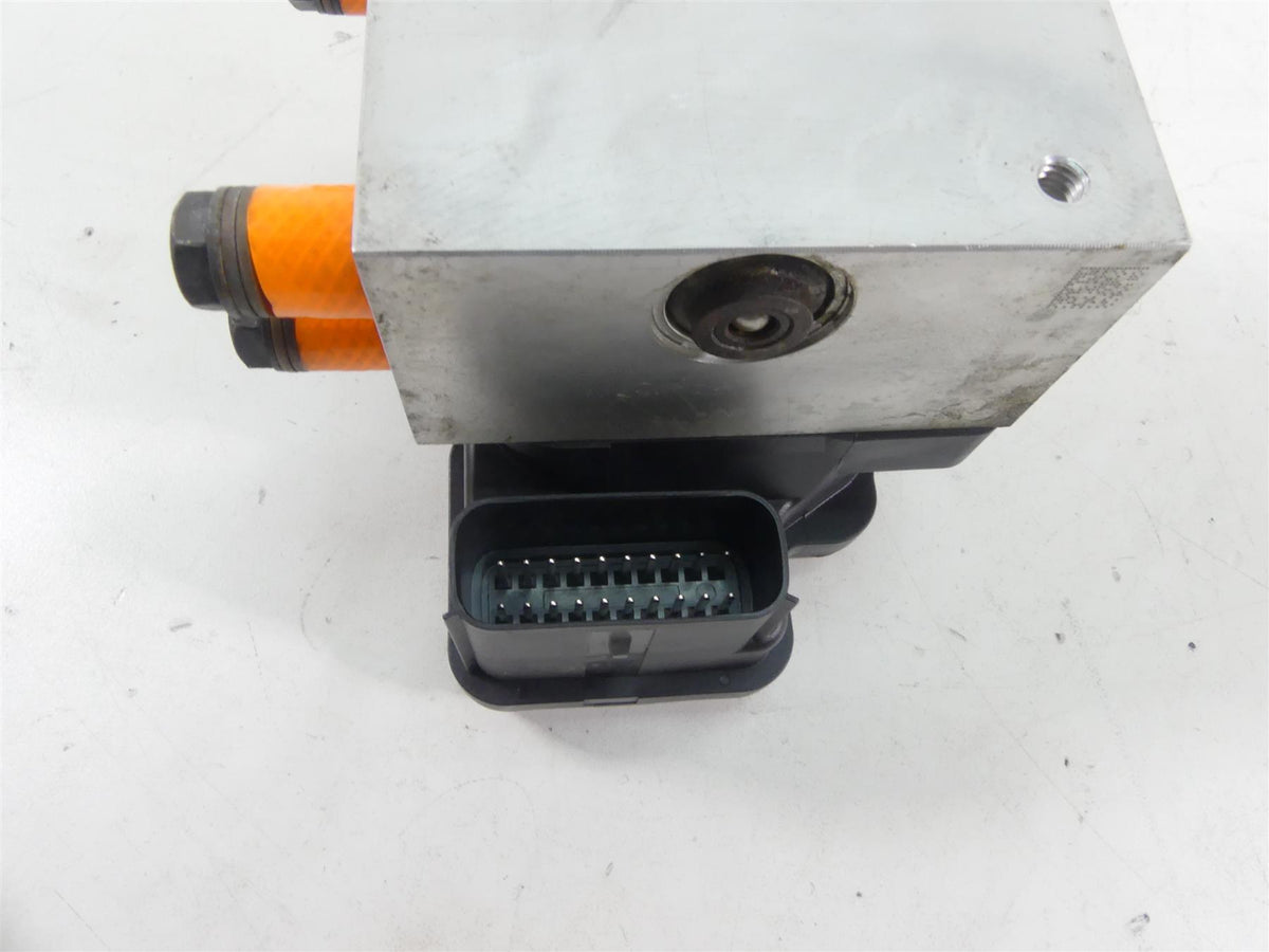 2012 Harley Touring FLHX Street Glide Abs Brake Pump Unit Module 40601-08 {{ shop.shopifyCountryName }} - Mototech271