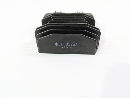 2024 Triumph Tiger 900 GT Rectifier Voltage Regulator FH027AA T1300675 {{ shop.shopifyCountryName }} - Mototech271