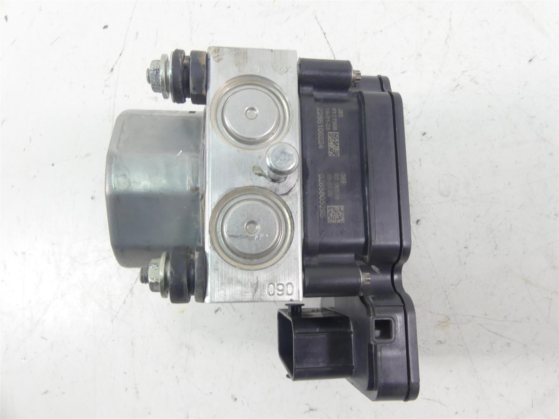 2020 Ducati Multistrada 1260 Enduro Abs Brake Pump Unit Module 54240734B {{ shop.shopifyCountryName }} - Mototech271