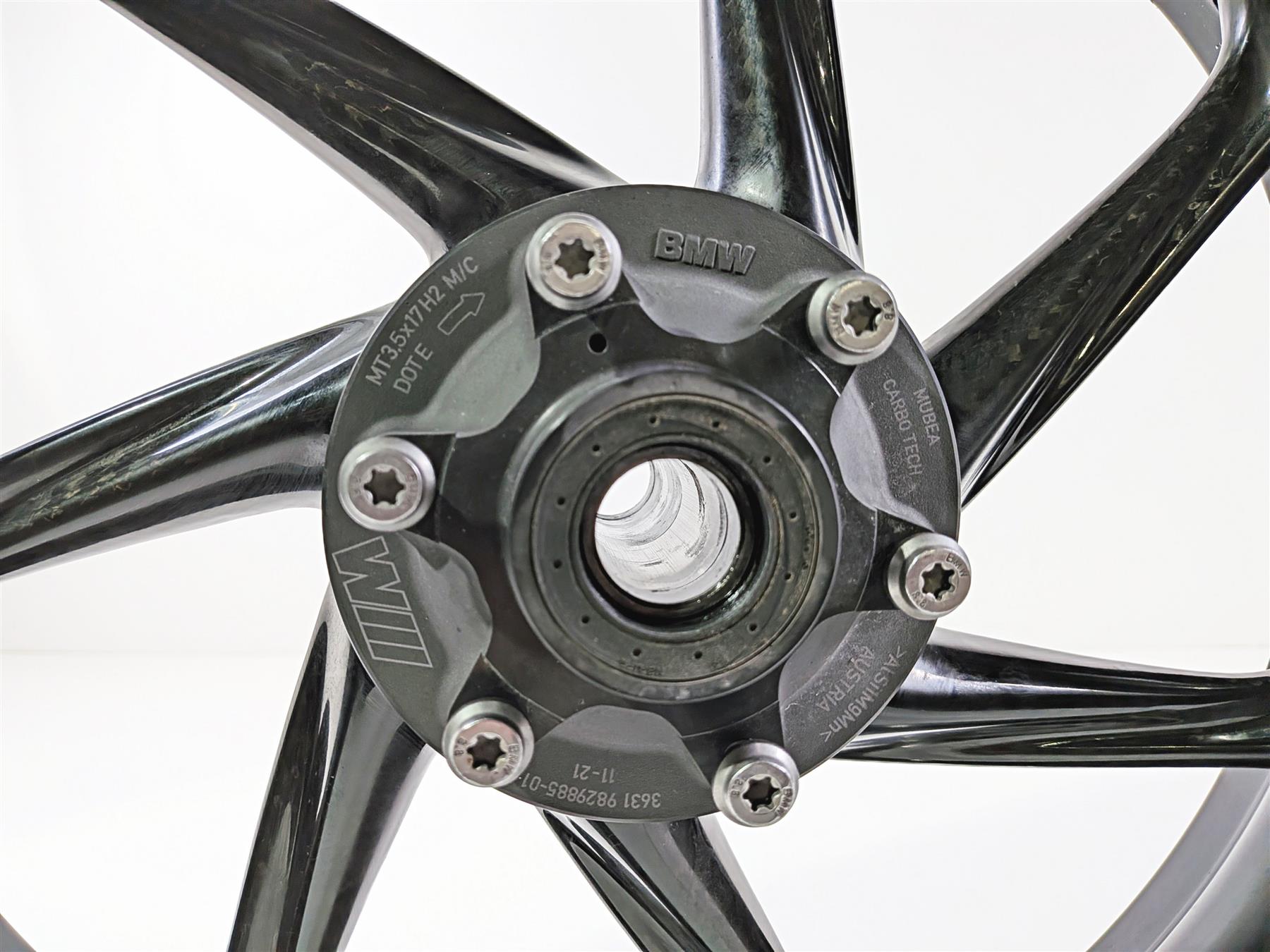2022 BMW S1000RR K67 Carbon Fiber Front Wheel Rim 17x3.5 - Damaged 36317108158-Mototech271