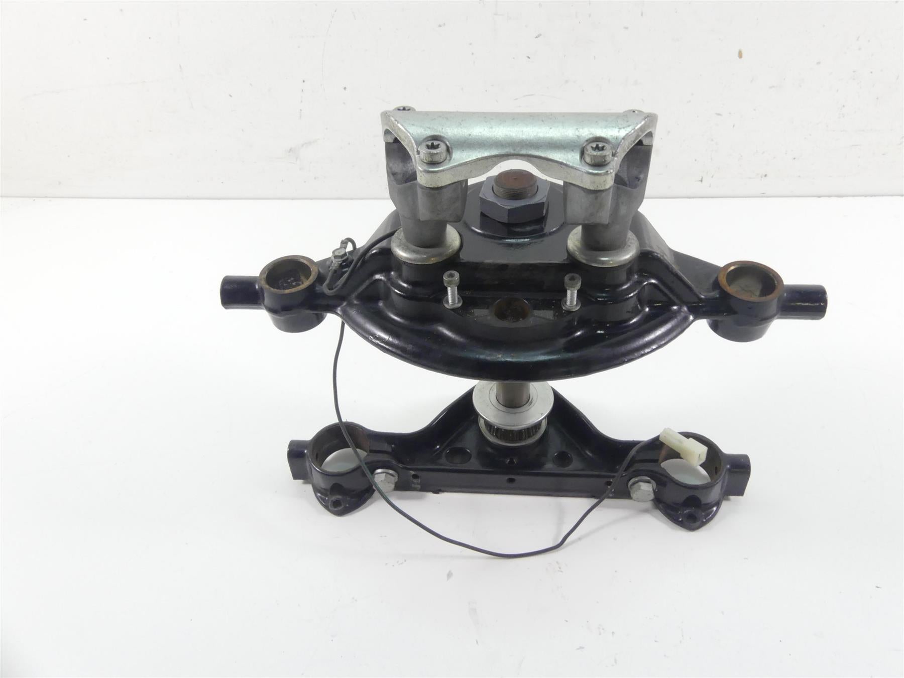 2013 Harley Touring FLTRX Road Glide Triple Tree Riser Clamp Set 45446-09 | Mototech271