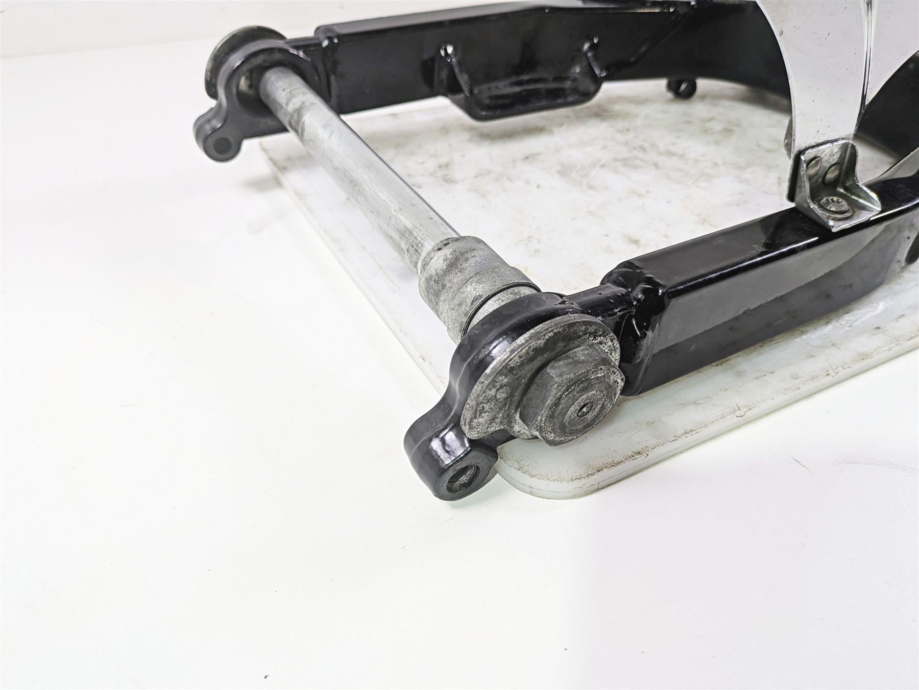 2007 Harley Touring FLHRSE CVO Road King Rear Swingarm Swing Arm 48613-07 {{ shop.shopifyCountryName }} - Mototech271