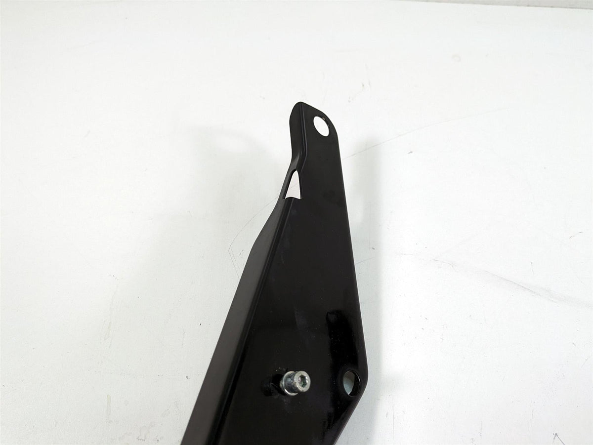 2006 Harley Touring FLHTCUI Electra Glide Front Fairing Mounts 58478-96 58479-96 {{ shop.shopifyCountryName }} - Mototech271