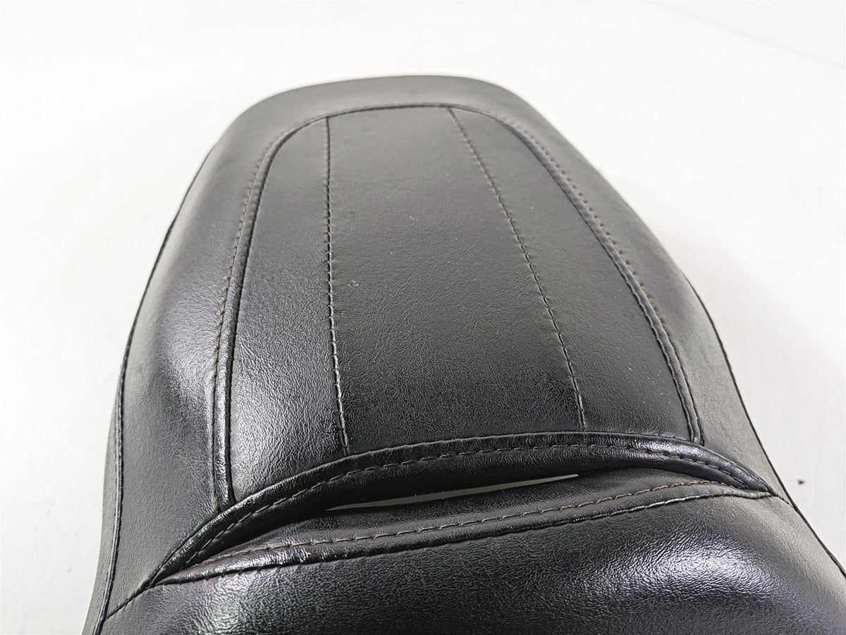 2020 Harley Touring FLHT Electra Glide Front Rider Low Seat Saddle 52000060 {{ shop.shopifyCountryName }} - Mototech271