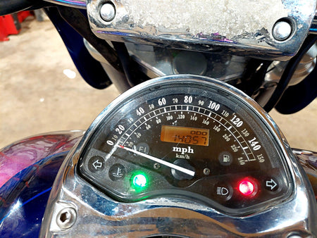 2002 Honda VTX1800 R Gauges Speedometer Instrument Cluster 14K 37200-MCV-671 {{ shop.shopifyCountryName }} - Mototech271