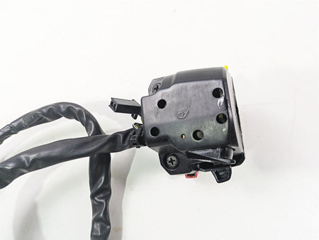 2006 Suzuki GSXR1000 K6 Left Hand Light Control Switch 37400-29G10 37400-29G12 {{ shop.shopifyCountryName }} - Mototech271