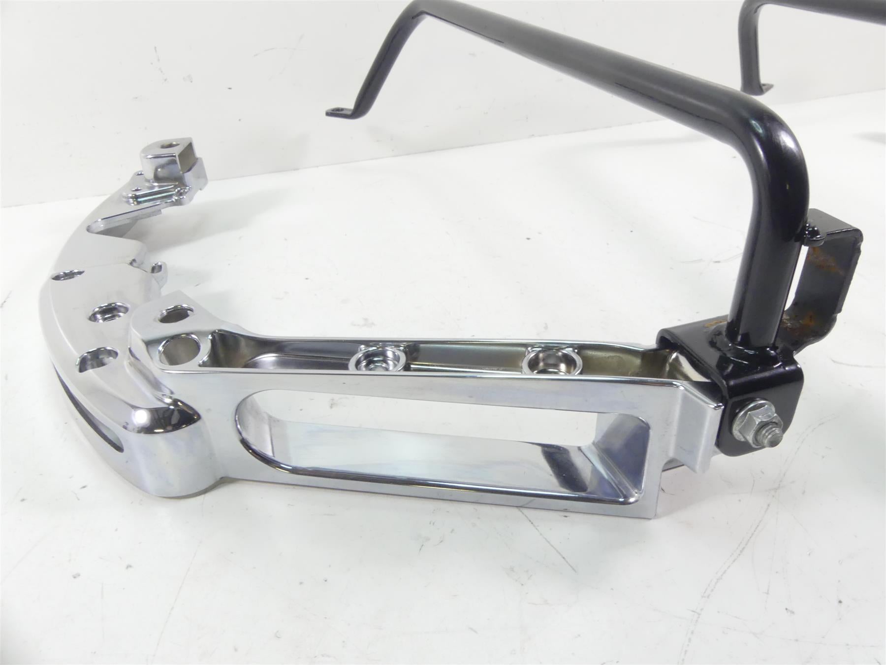 2016 Harley Touring FLTRX Road Glide Saddlebag Support Bracket Set 90200503 {{ shop.shopifyCountryName }} - Mototech271